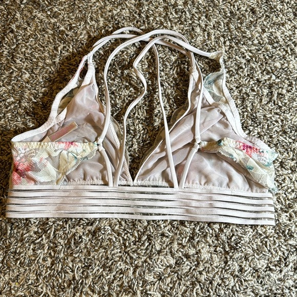 Victoria’s Secret PINK bralette - Picture 2 of 3